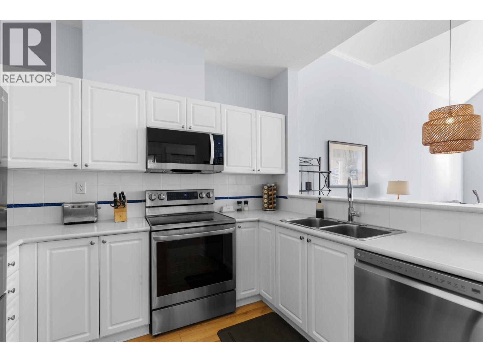 Ph3 5555 13a Avenue, Delta, British Columbia  V4M 2E7 - Photo 6 - R3119873