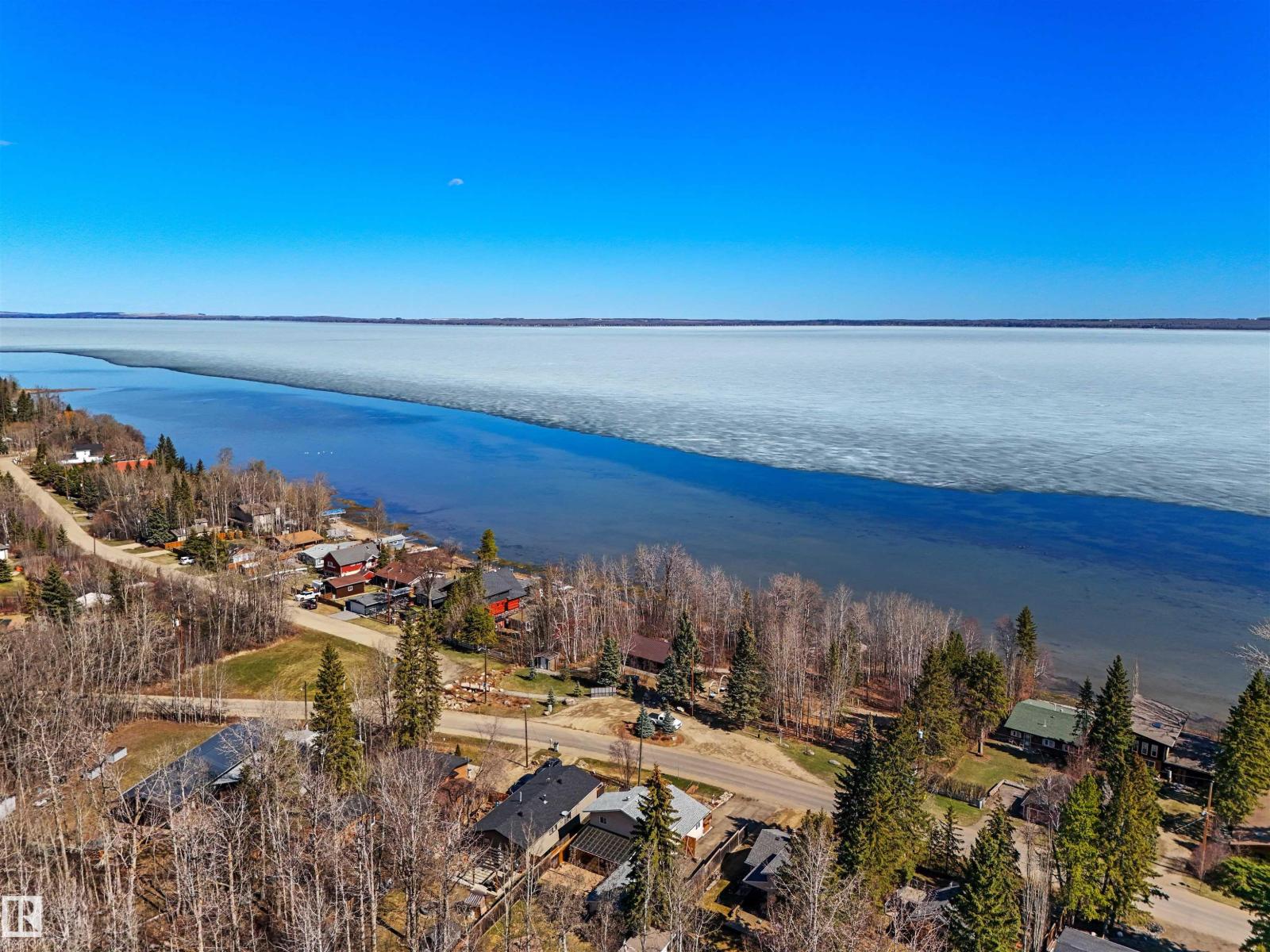 211 Crystal Springs Dr, Rural Wetaskiwin County, Alberta  T0C 2V0 - Photo 15 - E4479290