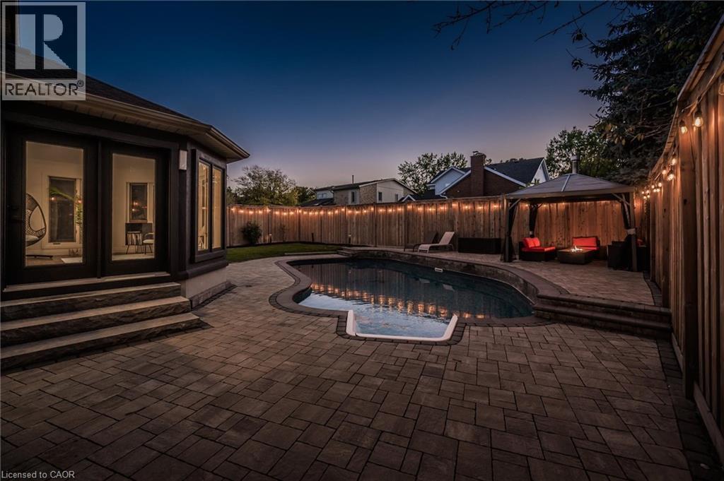 601 Sandringham Drive, Waterloo, Ontario  N2K 3L5 - Photo 35 - 40810048
