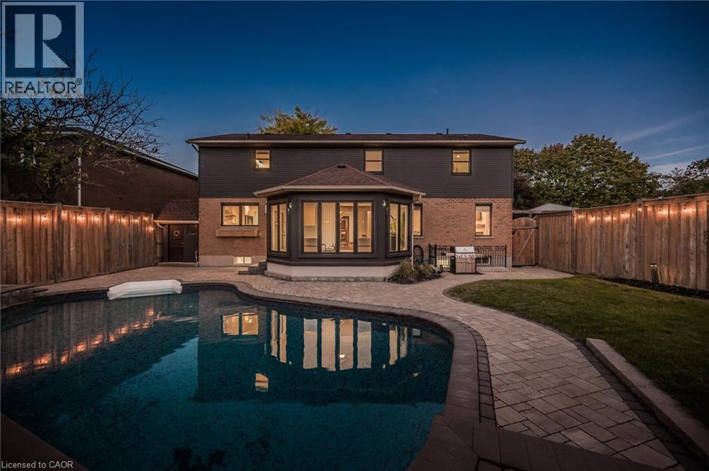 601 SANDRINGHAM Drive, Waterloo, Ontario