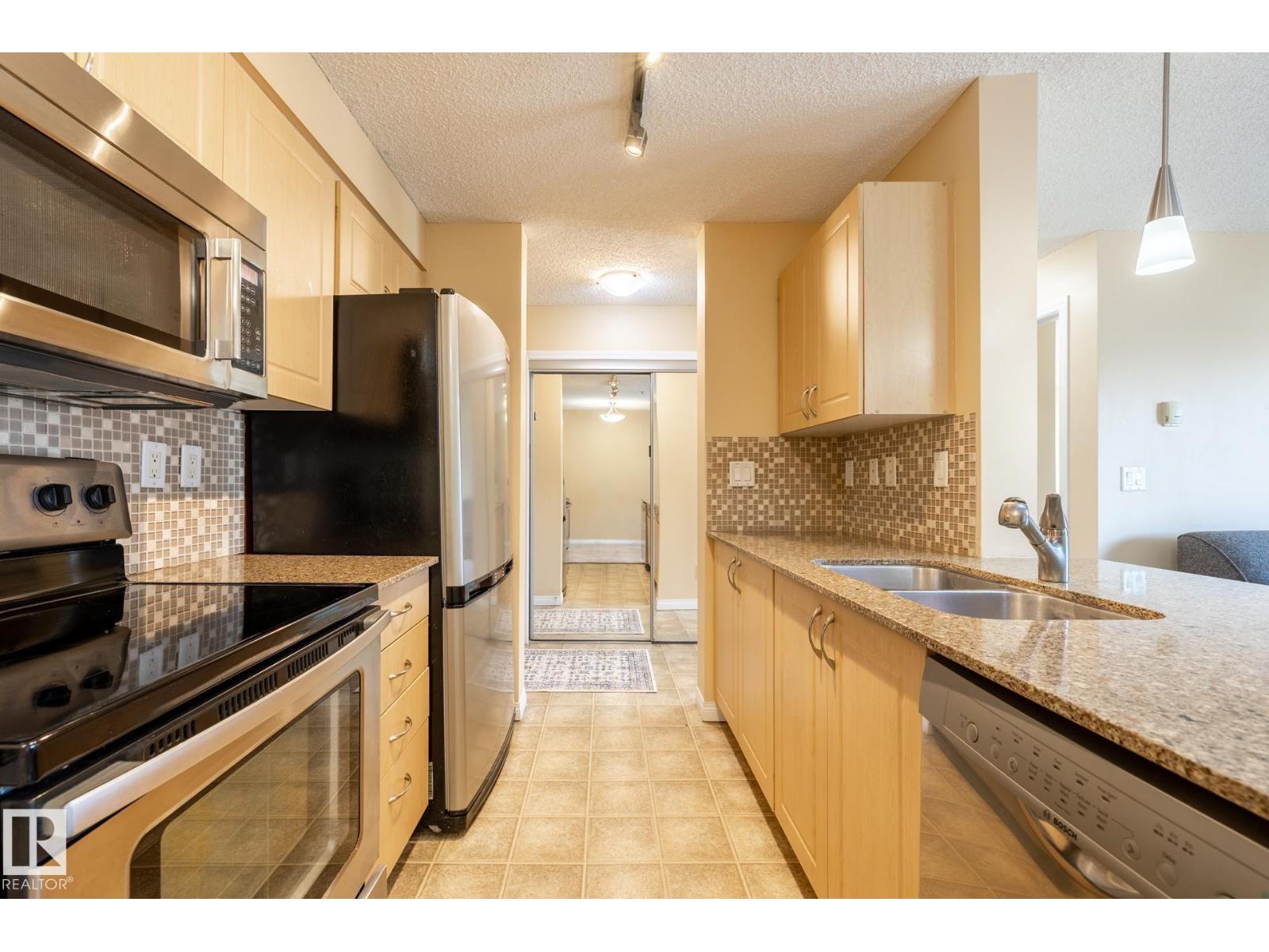 #214 13907 136 St Nw, Edmonton, Alberta  T6V 1Y4 - Photo 6 - E4486103