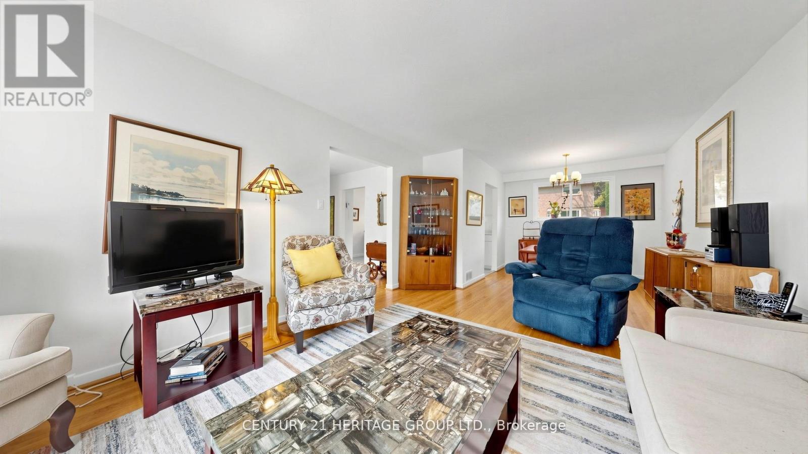 72 Romfield Circuit, Markham, Ontario  L3T 3H6 - Photo 10 - N13093692