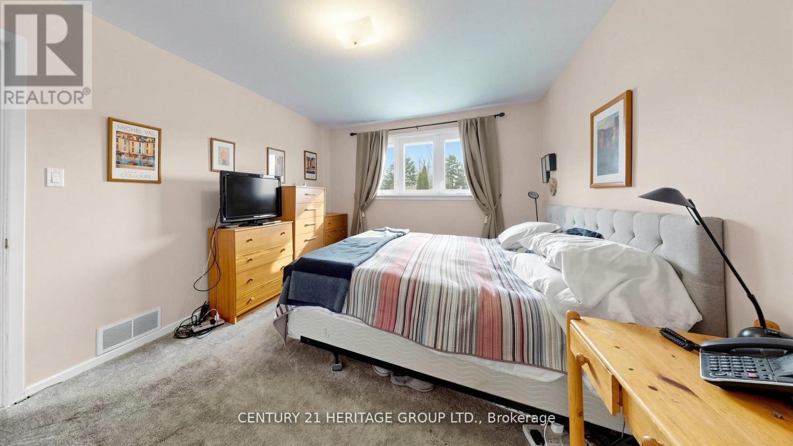 72 Romfield Circuit, Markham, Ontario  L3T 3H6 - Photo 20 - N13093692