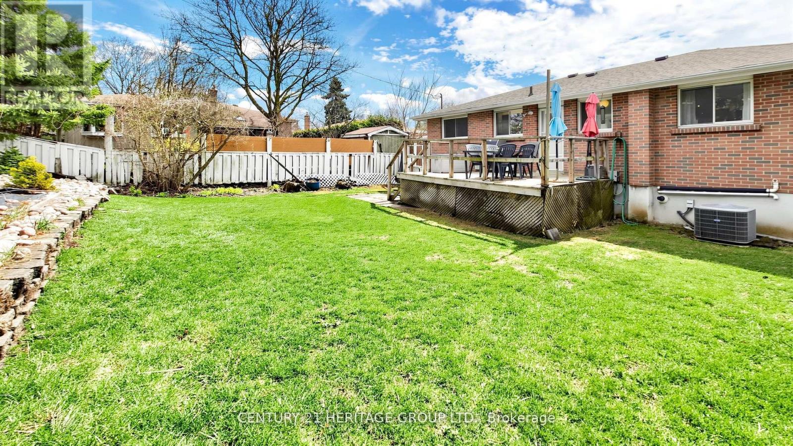 72 Romfield Circuit, Markham, Ontario  L3T 3H6 - Photo 45 - N13093692