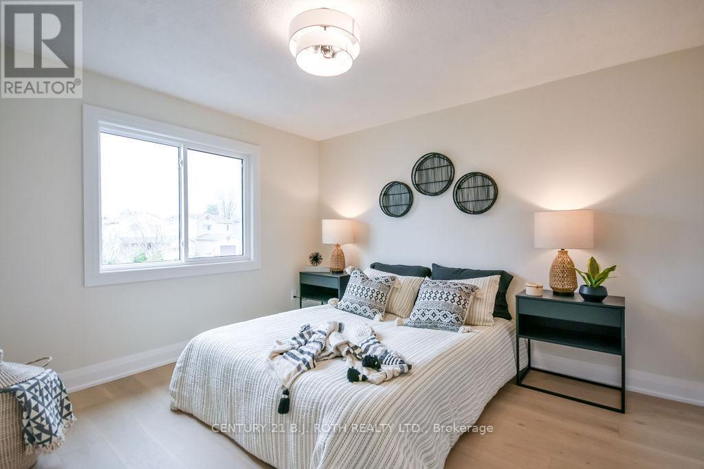 20 Hadden Crescent, Barrie, Ontario  L4M 6G6 - Photo 22 - S13093686
