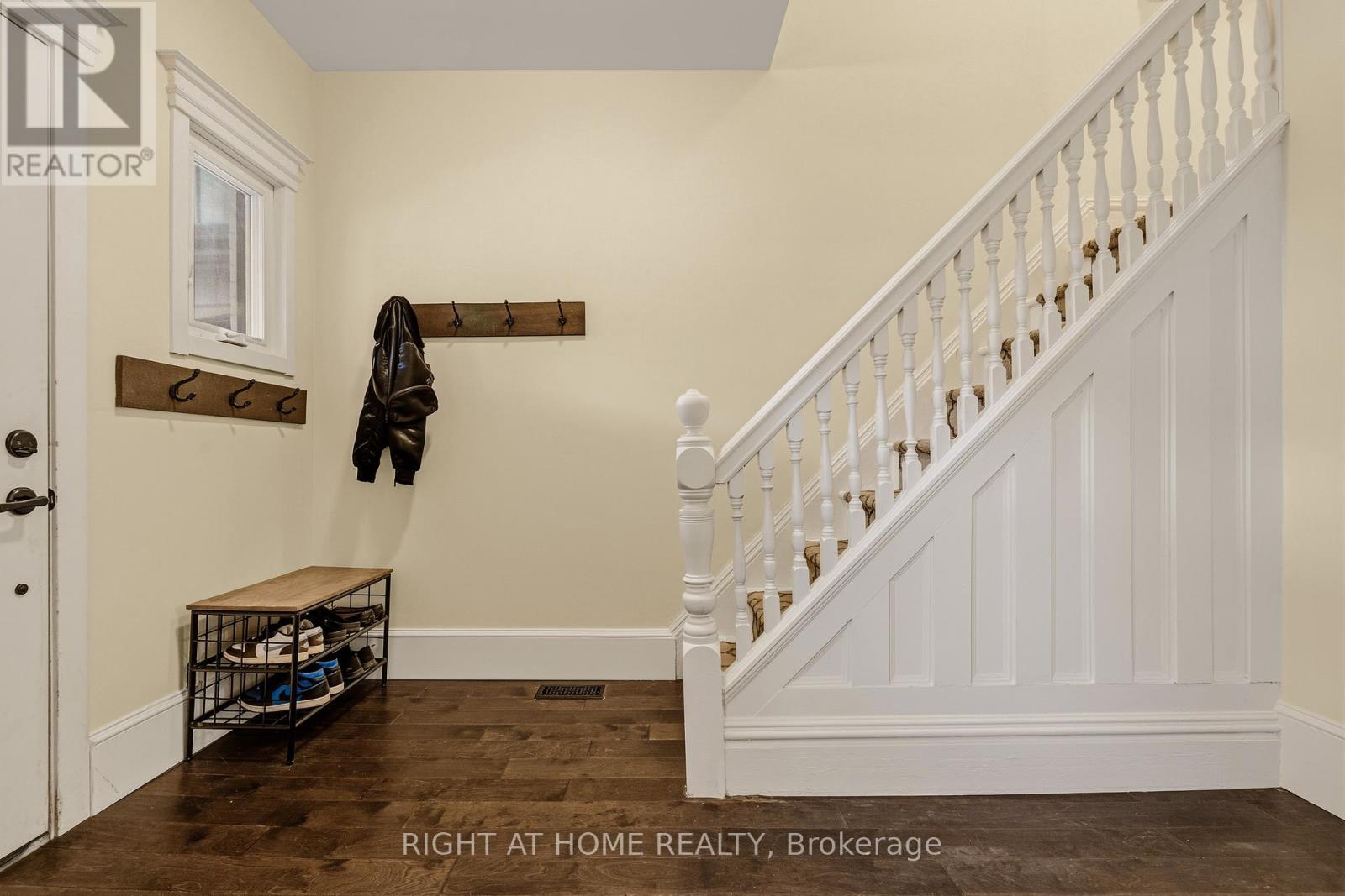 104 Barnesdale Avenue N, Hamilton, Ontario  L8L 6S5 - Photo 13 - X13093648
