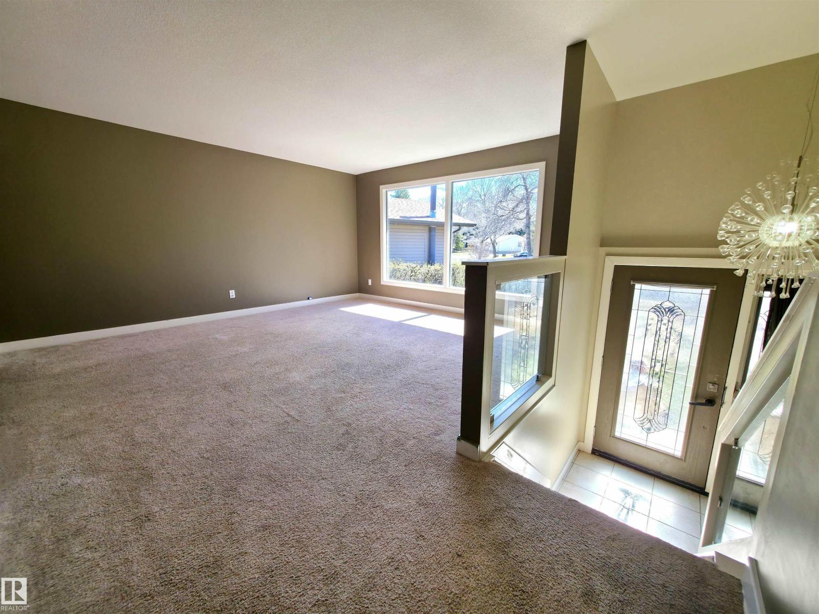 26 Greenwood Wy, Sherwood Park, Alberta  T8A 0J5 - Photo 3 - E4486088