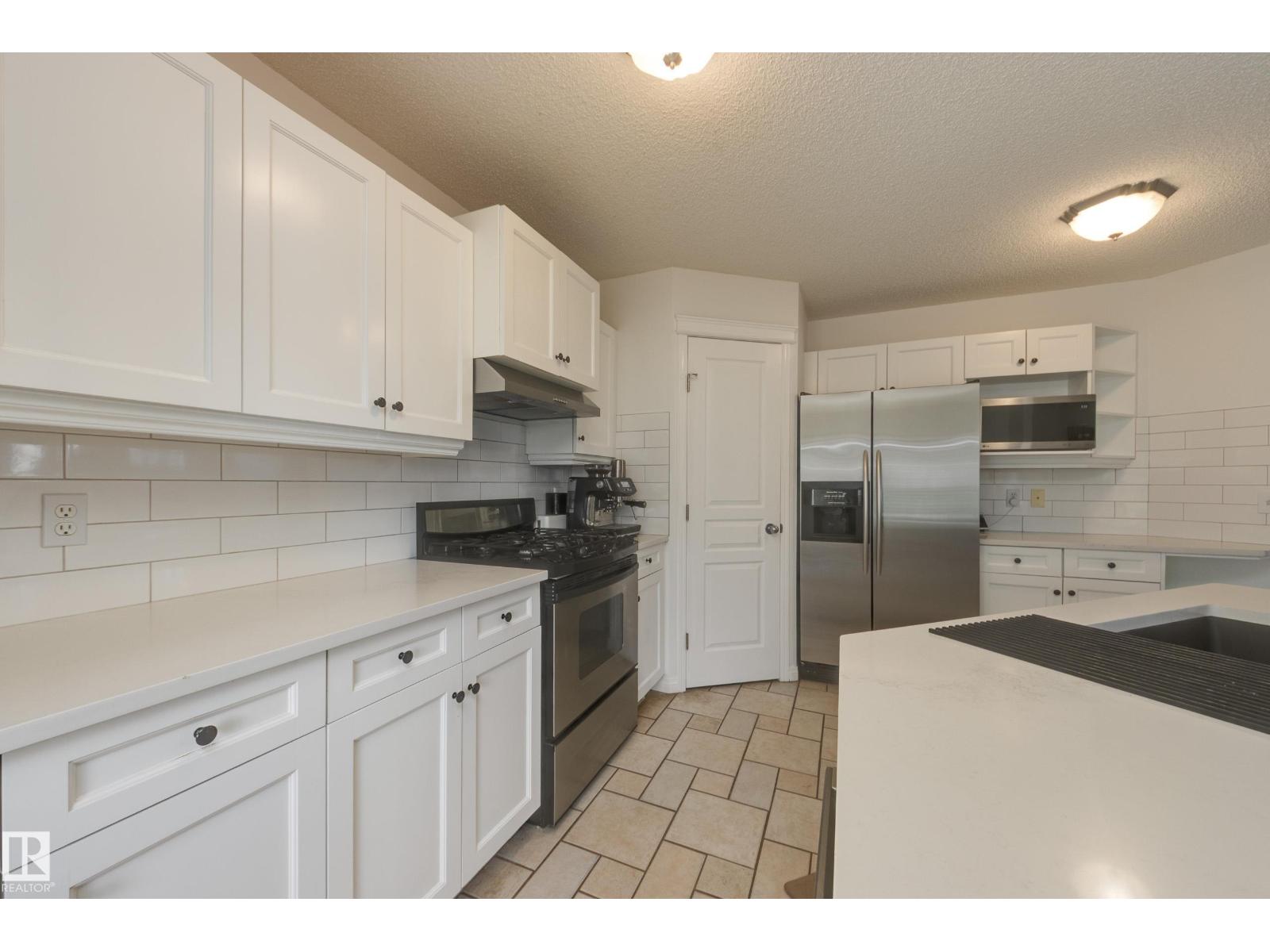 2061 Haddow Dr Nw, Edmonton, Alberta  T6R 2X6 - Photo 15 - E4486107