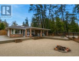 54 HOMEWOOD AVENUE, Wasaga Beach, Ontario