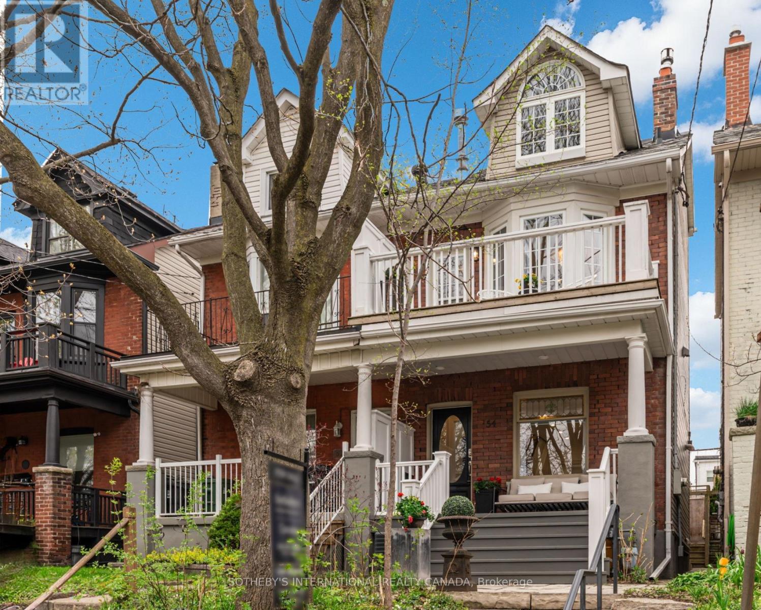 54 DINGWALL AVENUE, Toronto, Ontario