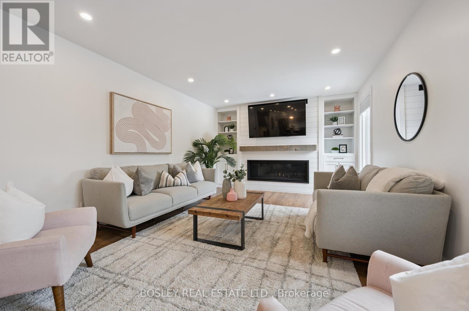 601 Sandringham Drive, Waterloo, Ontario  N2K 3L5 - Photo 8 - X12913666