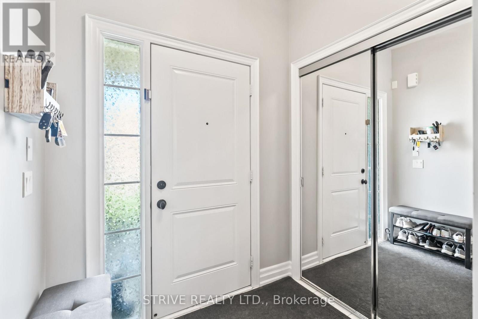 2482 Steeplechase Street, Oshawa (Windfields), Ontario  L1L 0J6 - Photo 4 - E13093722