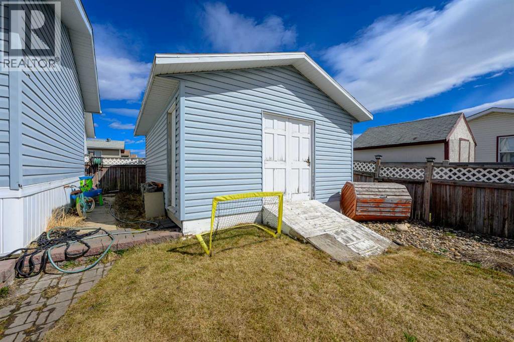 9509 109 Avenue, Clairmont, Alberta  t8x 5b8 - Photo 29 - A2307907