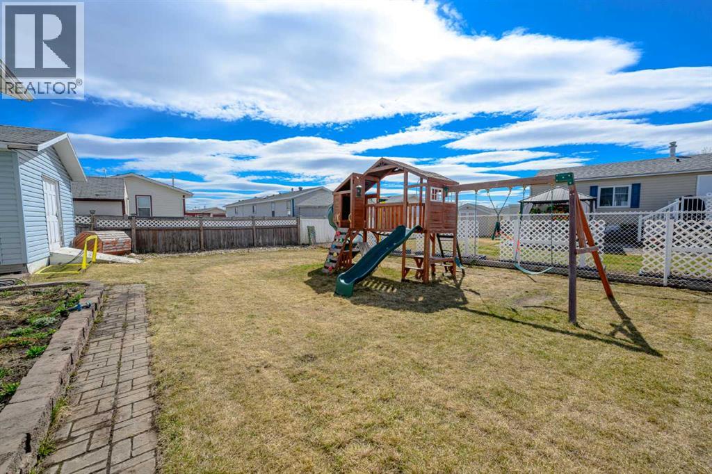 9509 109 Avenue, Clairmont, Alberta  t8x 5b8 - Photo 28 - A2307907