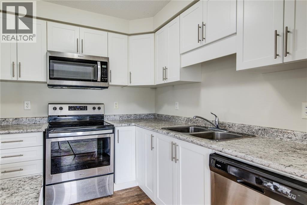 50 Pinnacle Drive Unit# 40, Kitchener, Ontario  N2P 0H8 - Photo 15 - 40827992