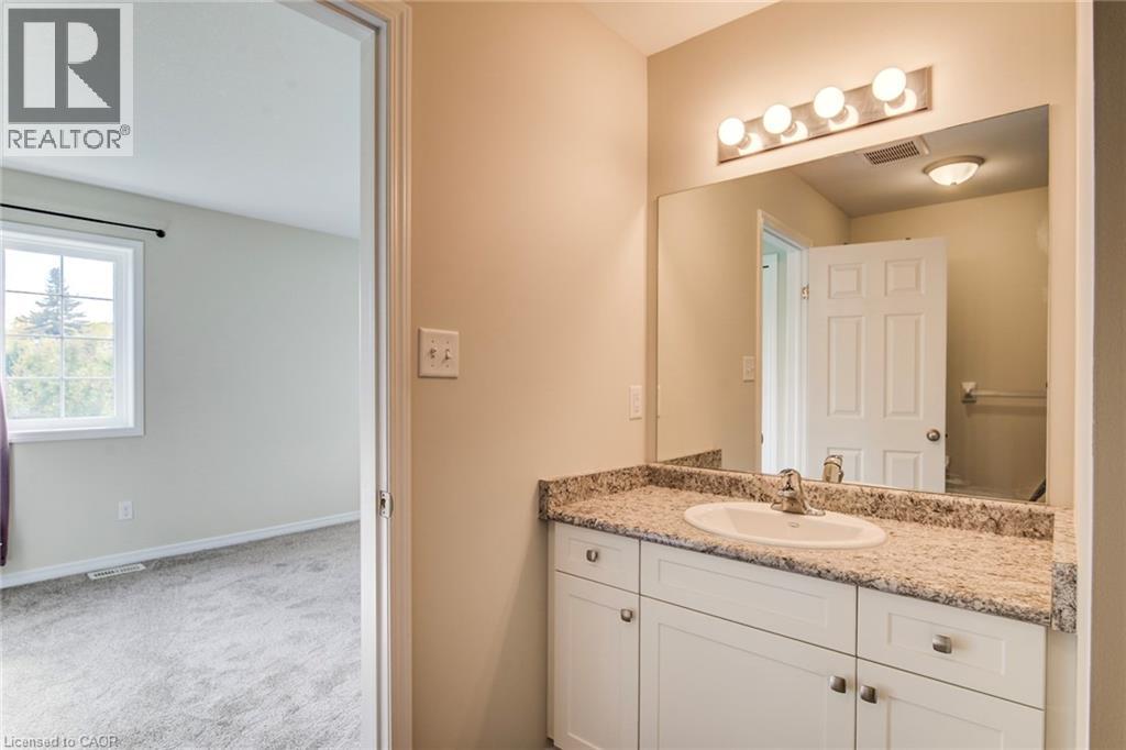 50 Pinnacle Drive Unit# 40, Kitchener, Ontario  N2P 0H8 - Photo 29 - 40827992
