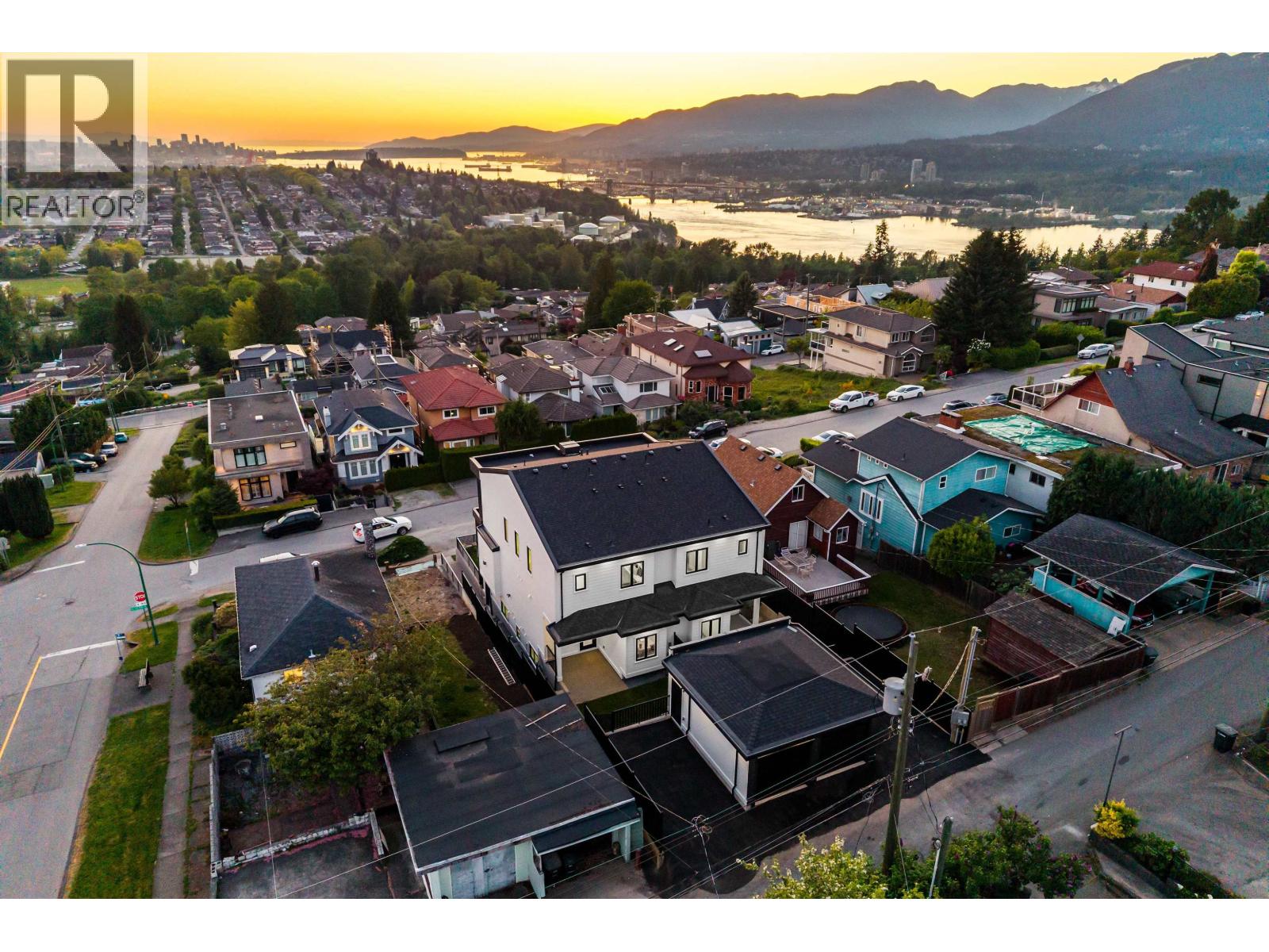2 10 N Hythe Avenue, Burnaby, British Columbia  V5B 1G4 - Photo 26 - R3120652