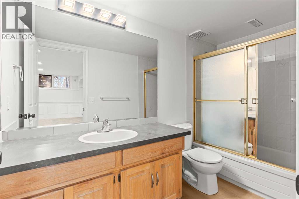15 Patterson Drive Sw, Calgary, Alberta  T3H 2B8 - Photo 36 - A2284852