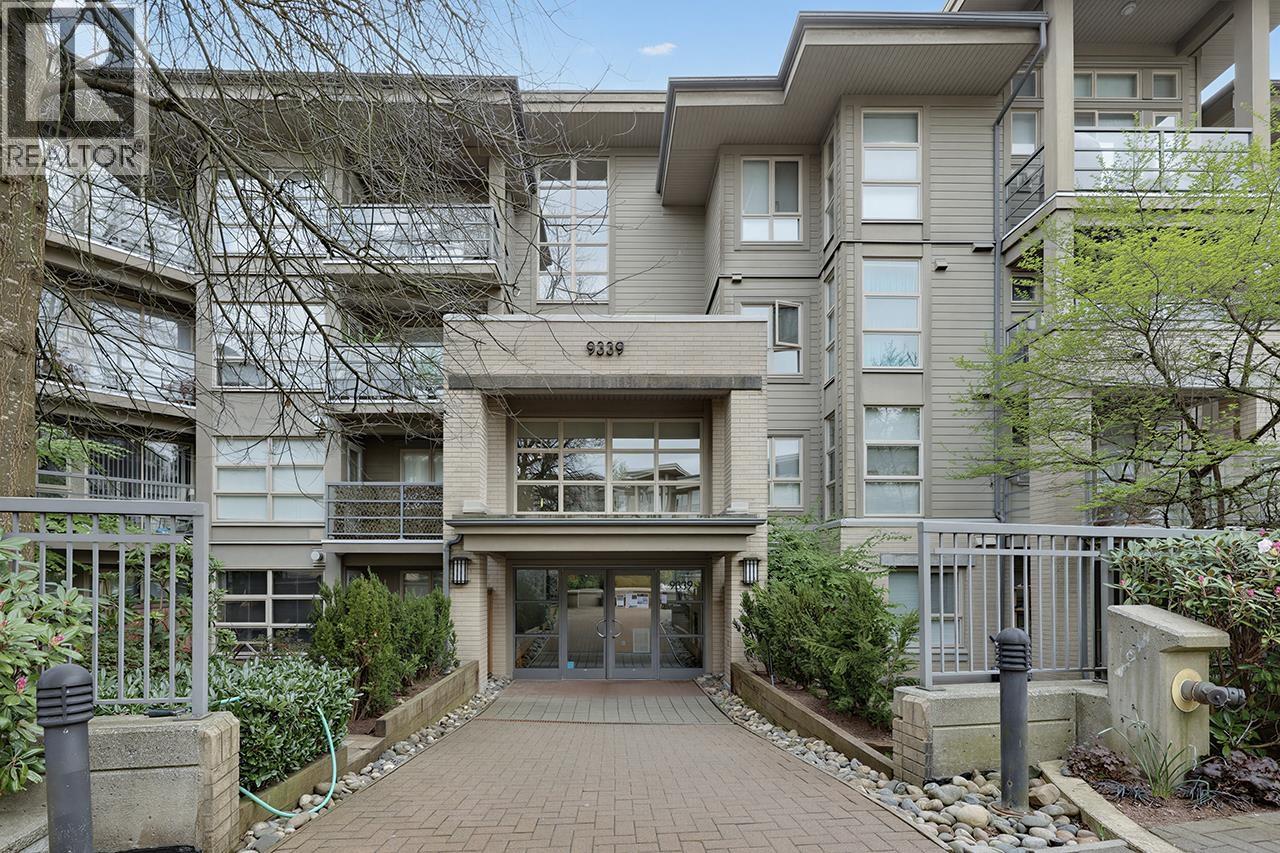 403 9339 UNIVERSITY CRESCENT, Burnaby, British Columbia