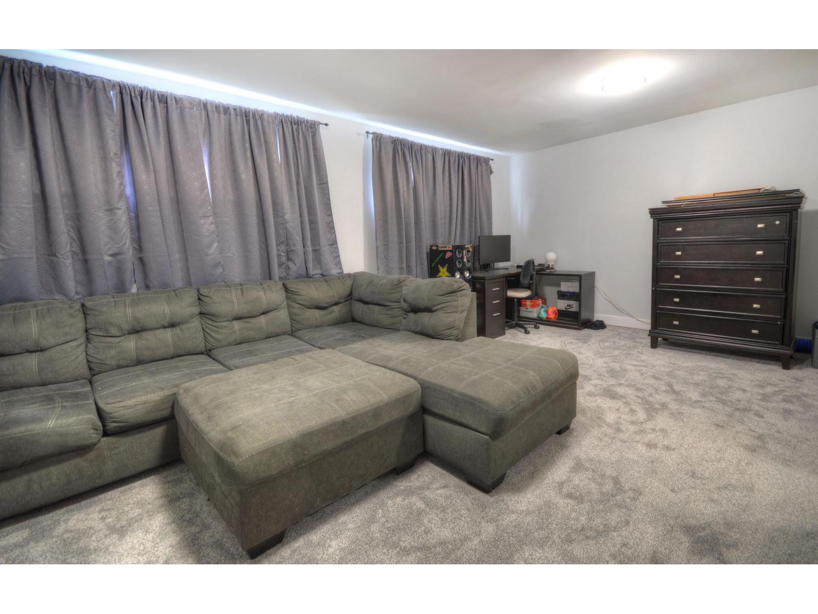 12901 98b Street, Surrey, British Columbia  V3T 1C9 - Photo 12 - R3119988