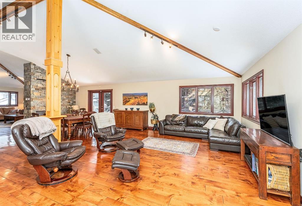 216 Cougar Point Road, Canmore, Alberta  T1W 1A1 - Photo 34 - A2298547