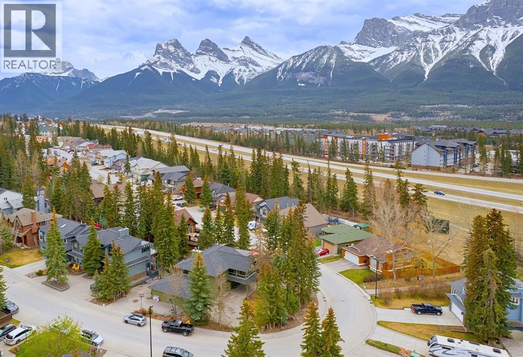 216 Cougar Point Road, Canmore, Alberta  T1W 1A1 - Photo 49 - A2298547