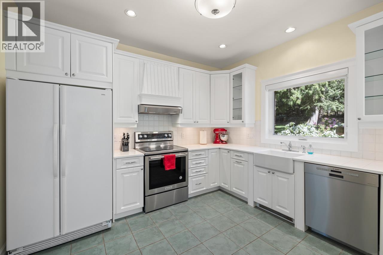 483 Braewood Place, Bowen Island, British Columbia  V0N 1G2 - Photo 7 - R3120666