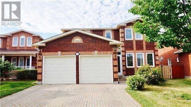 102 BERNARD AVENUE, Richmond Hill, Ontario