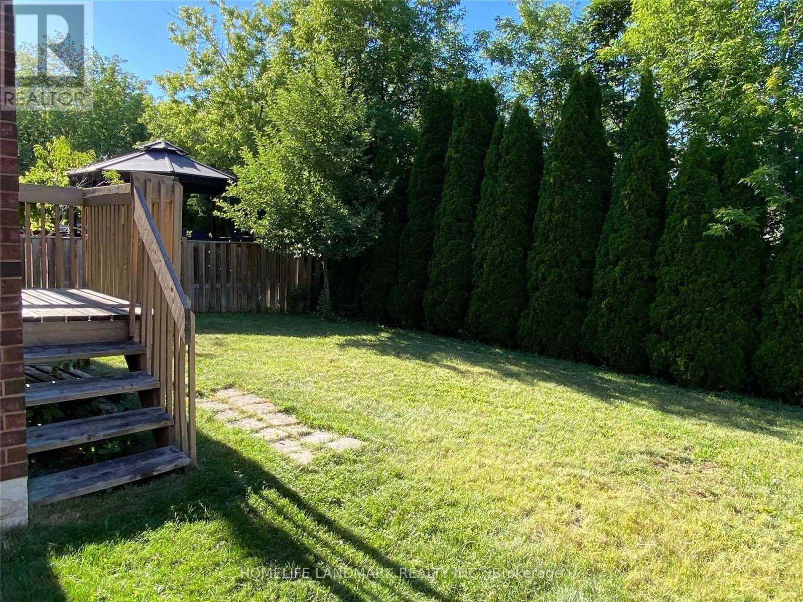 102 Bernard Avenue, Richmond Hill, Ontario  L4C 9Z5 - Photo 15 - N13093726
