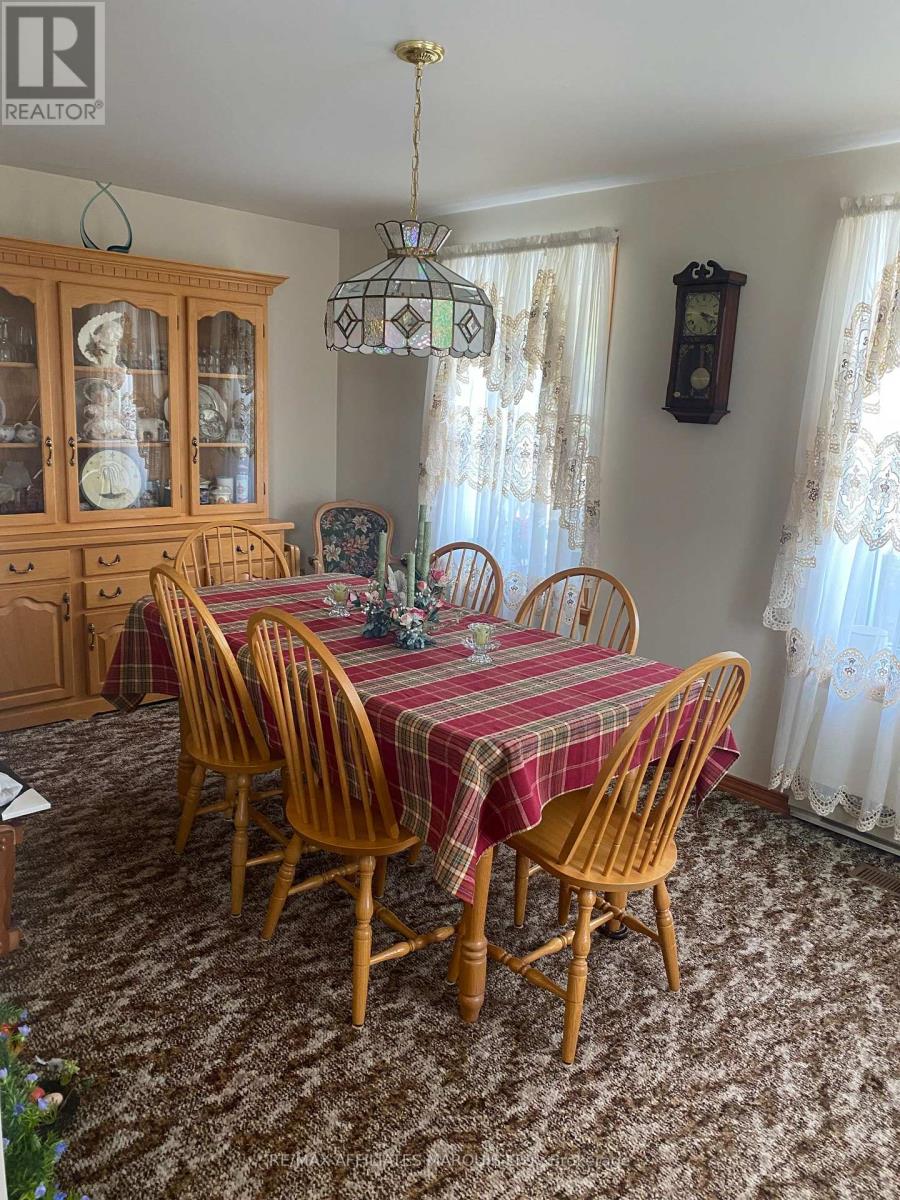 15085 Cooper Road S, South Stormont, Ontario  K0C 1R0 - Photo 7 - X13093740