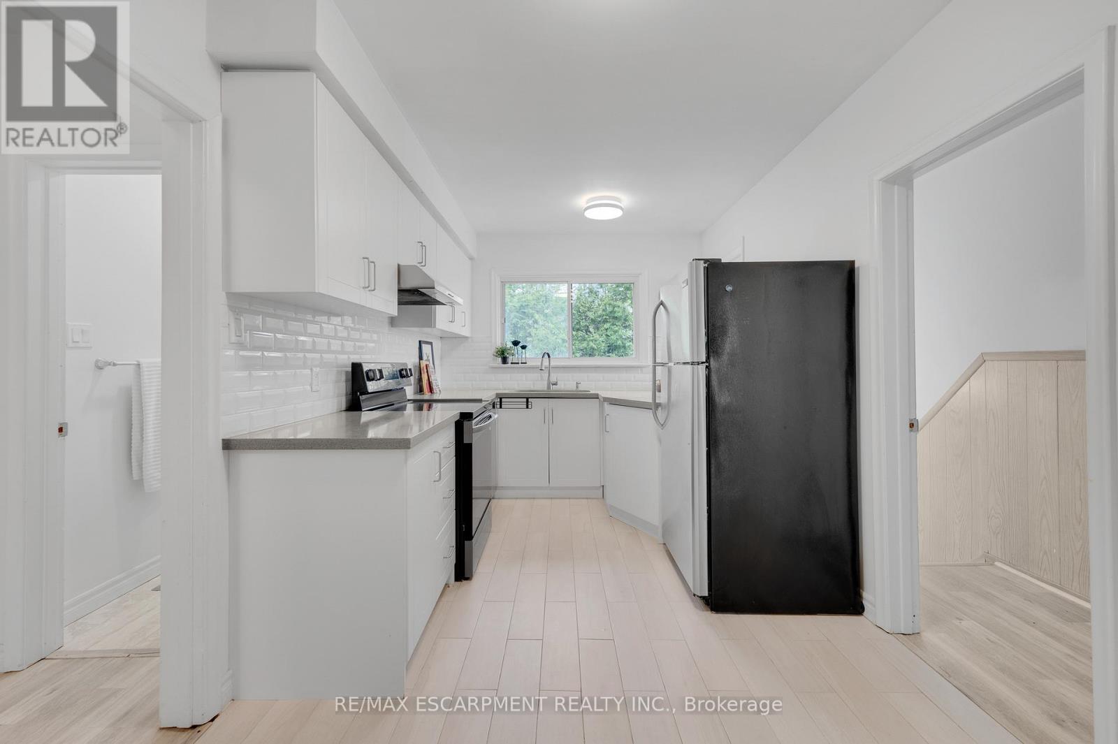 2076 Constance Drive, Oakville, Ontario  L6J 2V7 - Photo 20 - W13093744