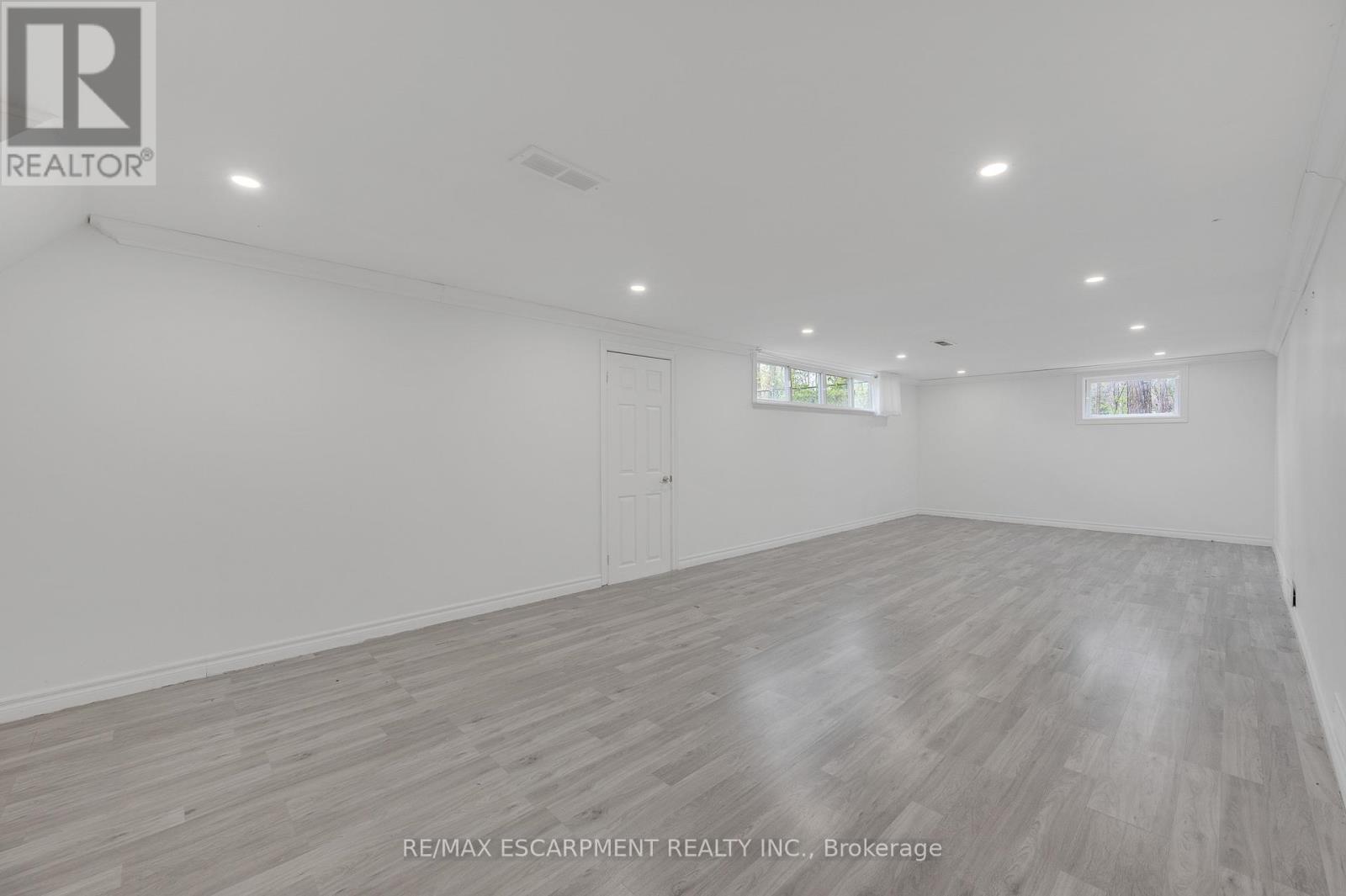 2076 Constance Drive, Oakville, Ontario  L6J 2V7 - Photo 24 - W13093744