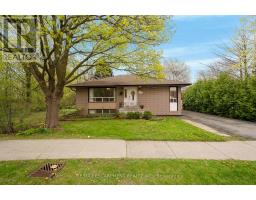 2076 CONSTANCE DRIVE, Oakville, Ontario