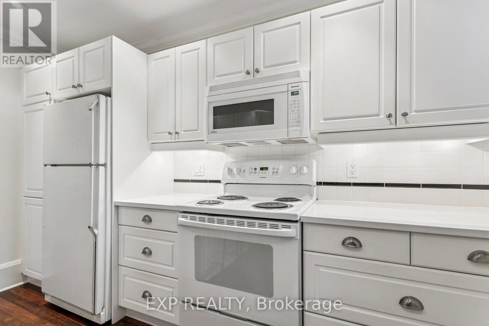 289 Spruce Street, Oakville, Ontario  L6J 2G8 - Photo 19 - W13093746