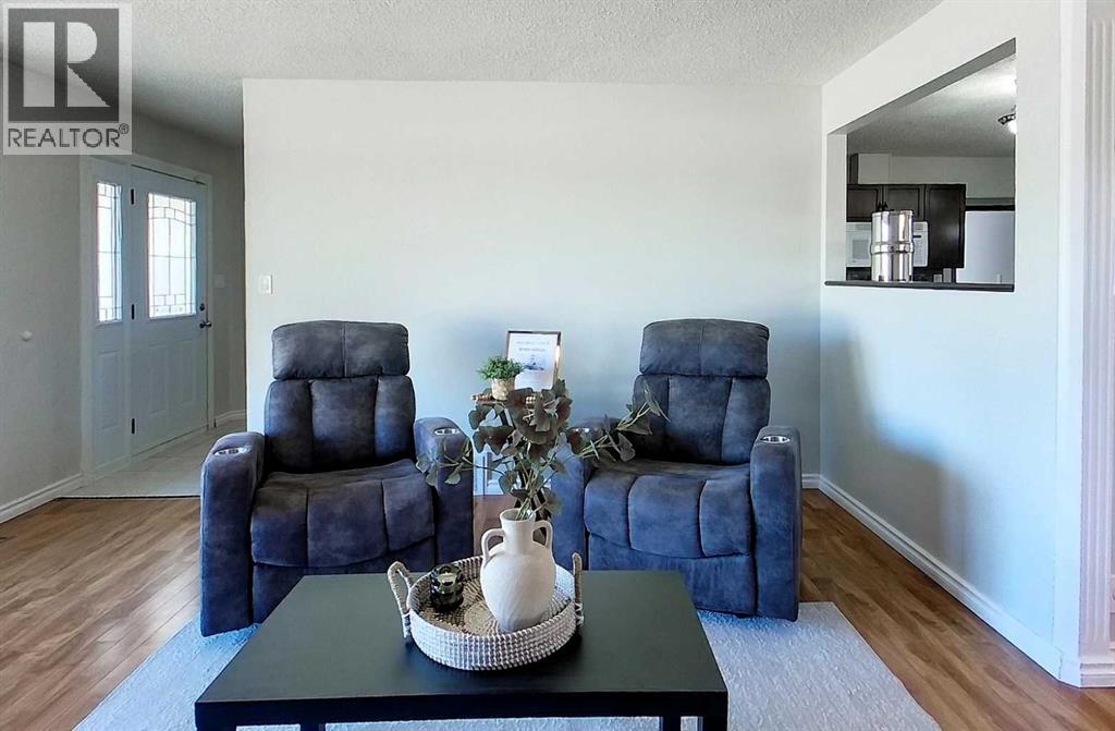 5722 11 Avenue, Edson, Alberta  T7E 1J6 - Photo 9 - A2302782