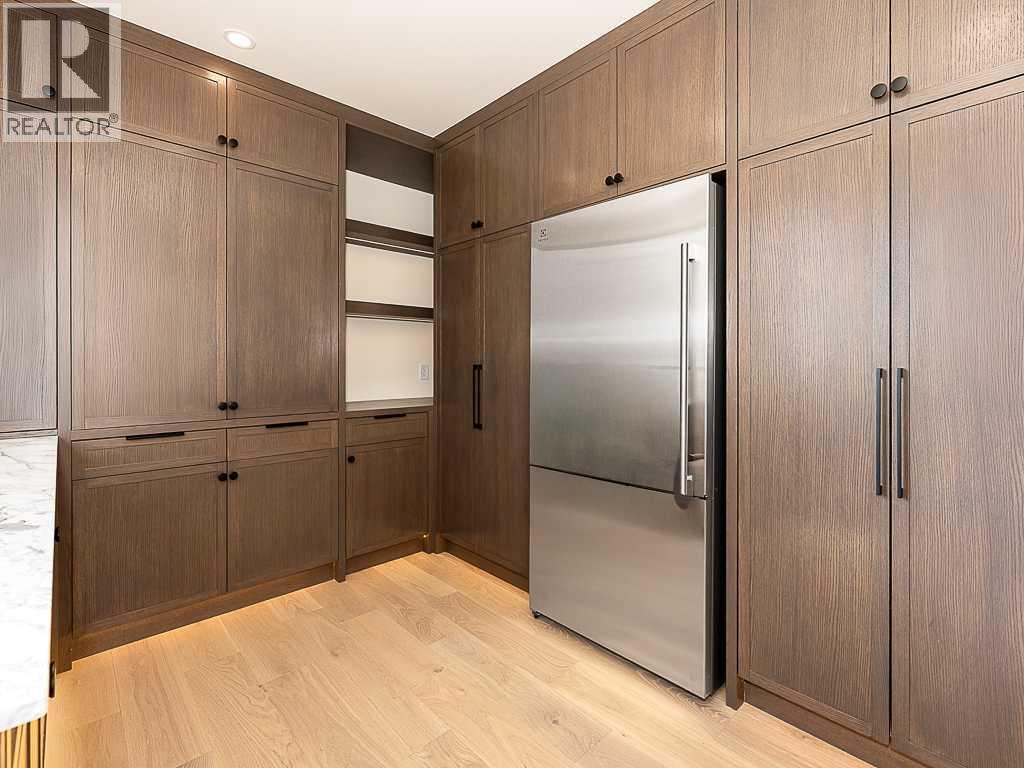 15 42 Street Sw, Calgary, Alberta  T3C 1Y2 - Photo 12 - A2276766