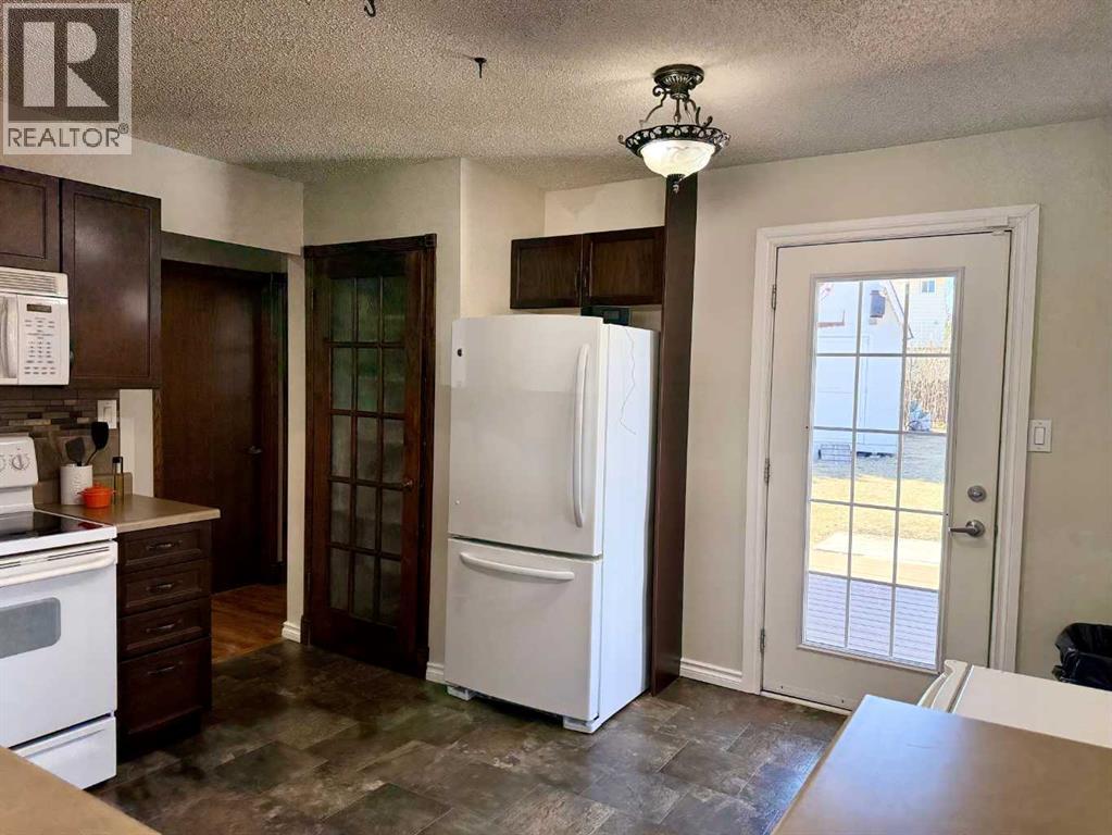 5722 11 Avenue, Edson, Alberta  T7E 1J6 - Photo 18 - A2302782