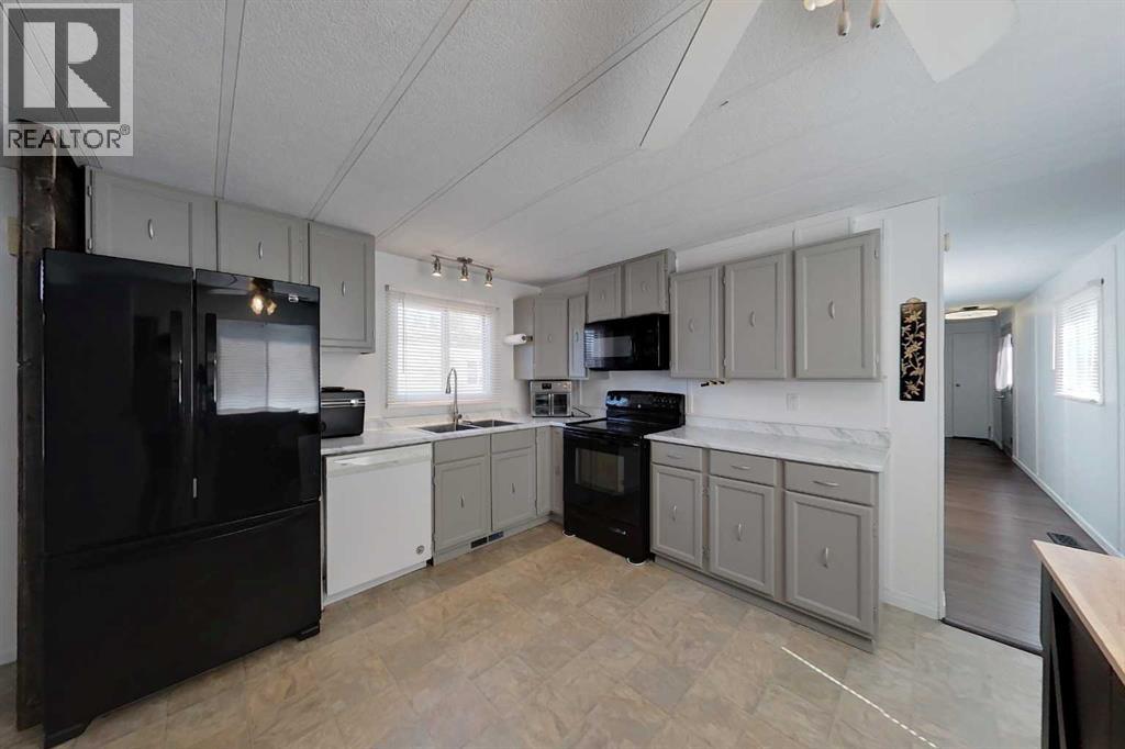 40, 812 6 Avenue Sw, Slave Lake, Alberta  T0G 2A4 - Photo 3 - A2308475