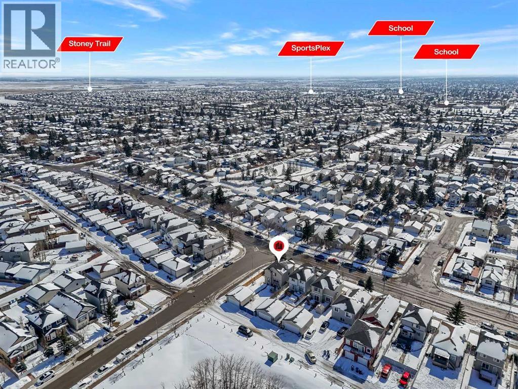 92 Taradale Drive Ne, Calgary, Alberta  T3J 4W7 - Photo 6 - A2305503