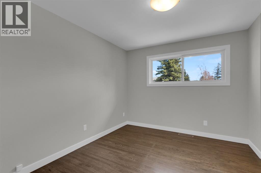 5615 Lakeview Drive Sw, Calgary, Alberta  T3E 5S5 - Photo 15 - A2307492