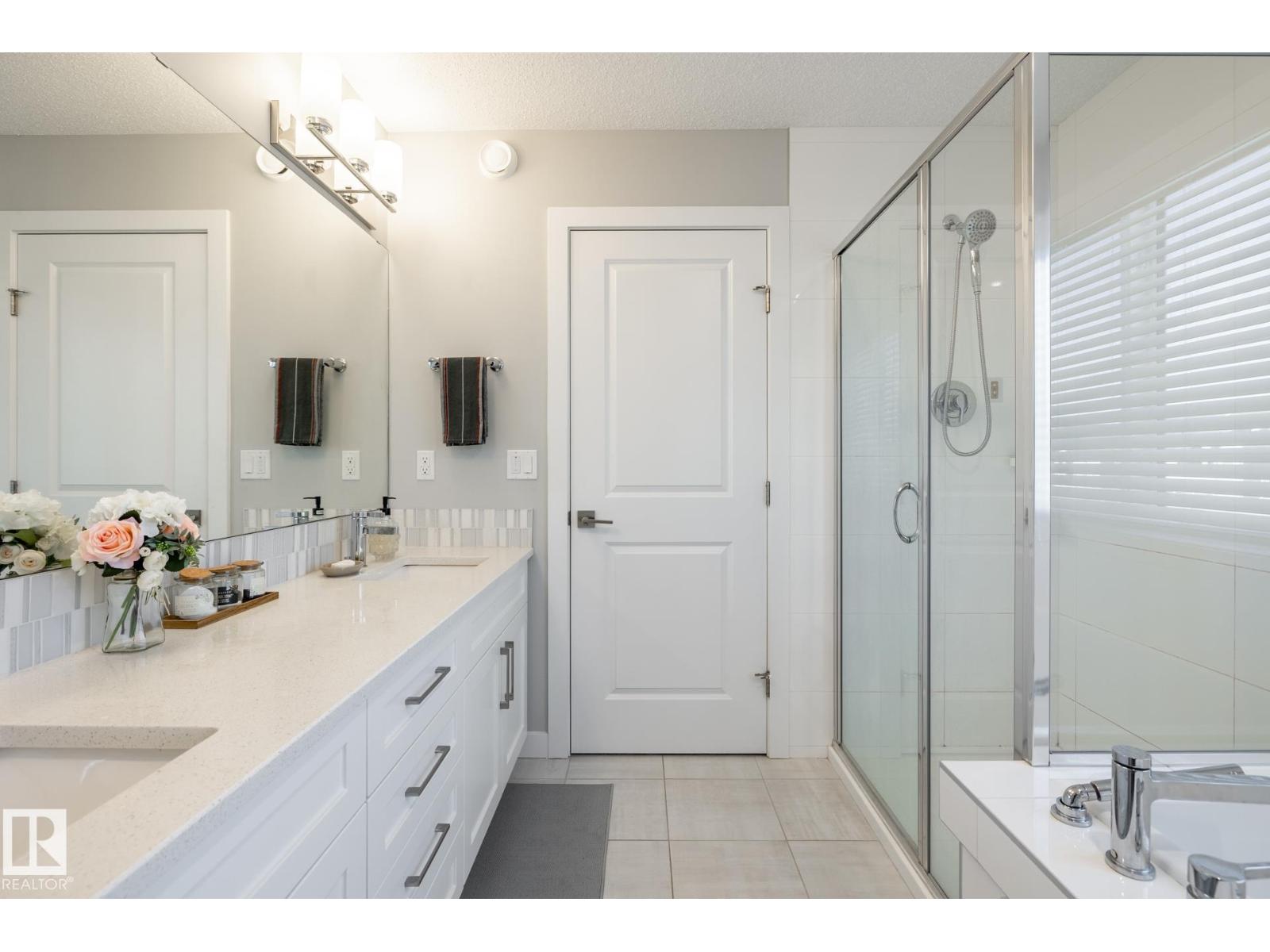 1440 Darby Green Sw, Edmonton, Alberta  T6W 4N5 - Photo 22 - E4486109