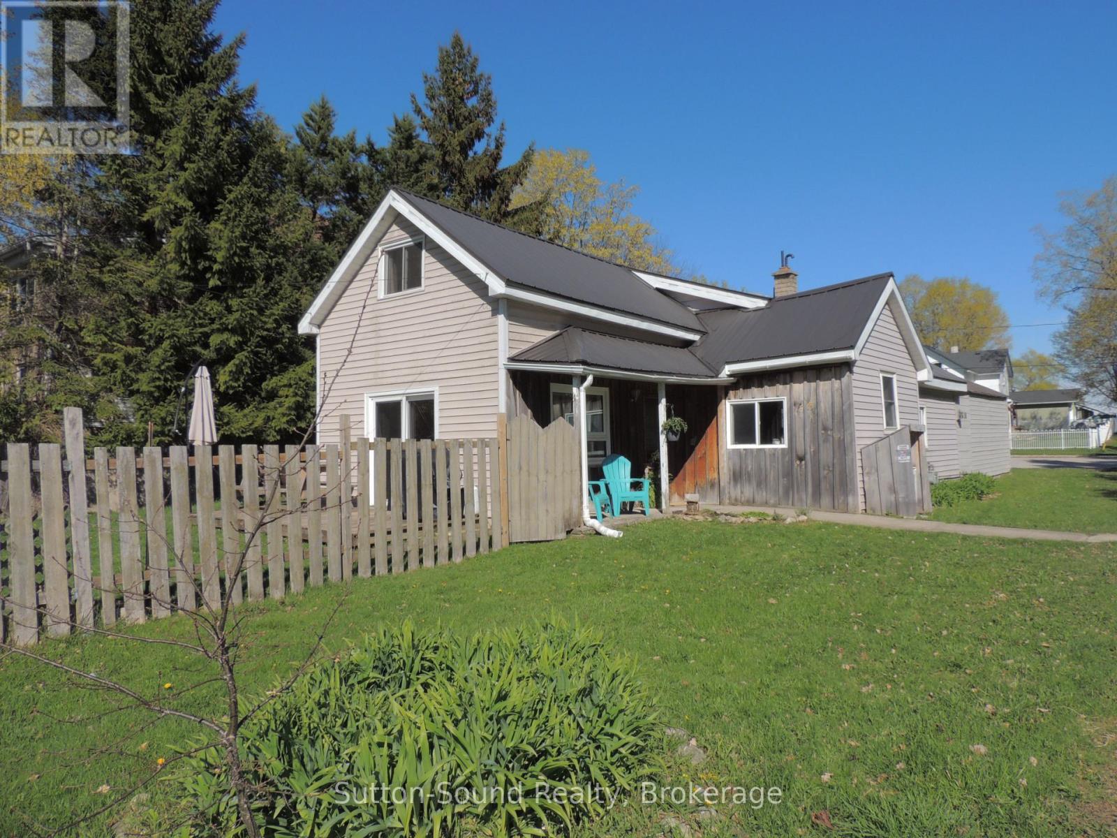 34 MAIN STREET, Arran-Elderslie, Ontario