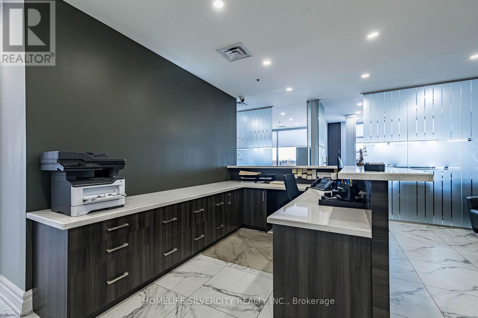 302 - 2250 Bovaird Drive E, Brampton, Ontario  L6R 0W3 - Photo 9 - W13090356