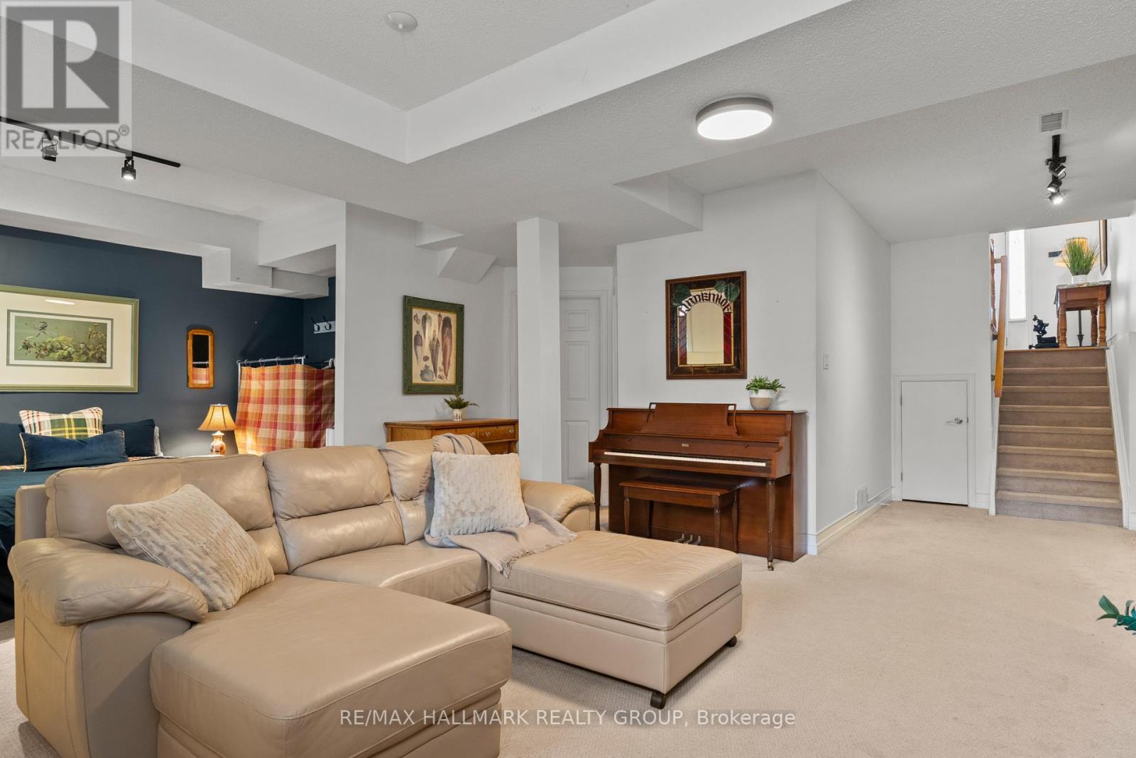 243 Gladeview Private, Ottawa, Ontario  K1T 4A7 - Photo 24 - X13091766