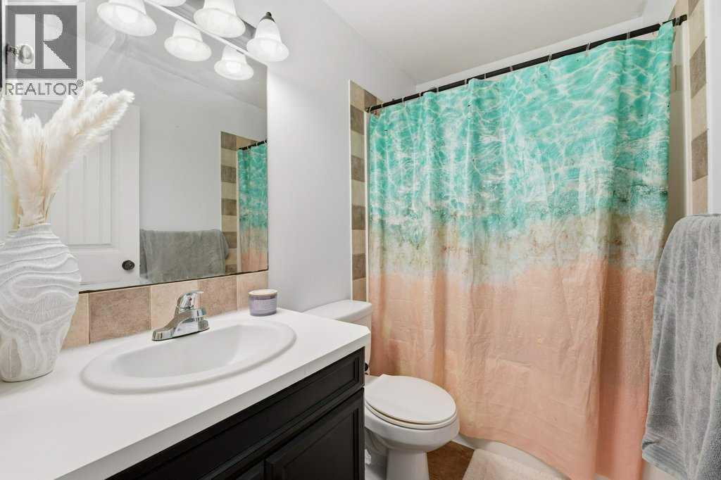 268 Kingston Drive, Red Deer, Alberta  T4P 0A7 - Photo 15 - A2287230