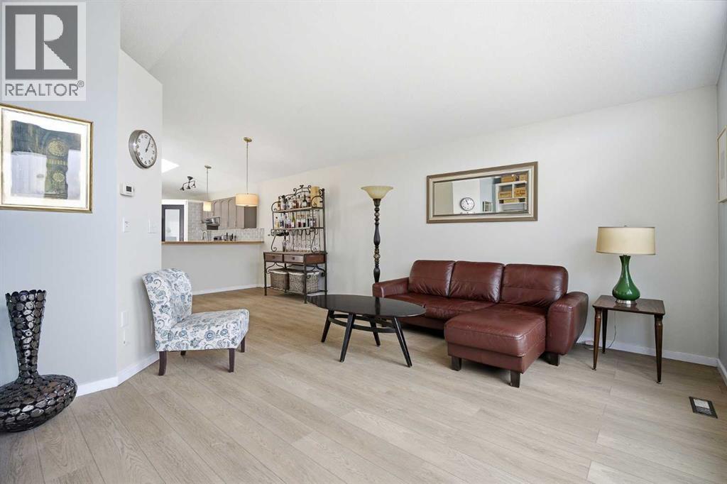 89 Prestwick Way Se, Calgary, Alberta  T2Z 3W7 - Photo 16 - A2299240