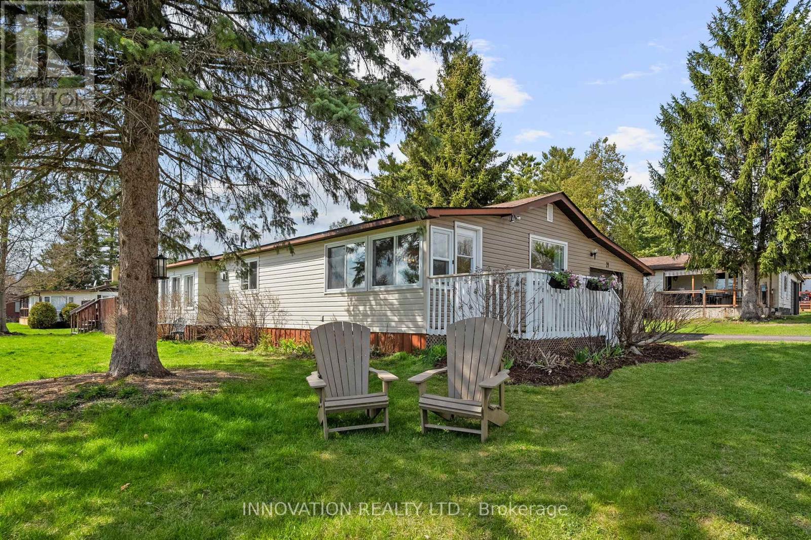 21 EVERGREEN LANE, McNab/Braeside, Ontario