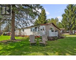 21 EVERGREEN LANE, McNab/Braeside, Ontario