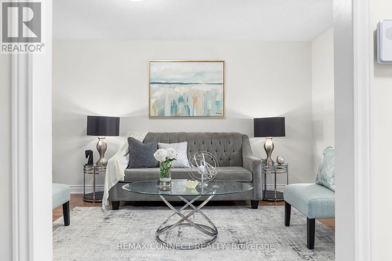 30 CHAPMAN DRIVE, Ajax, Ontario