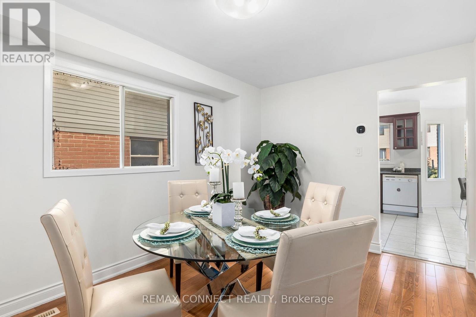 30 Chapman Drive, Ajax, Ontario  L1T 3C3 - Photo 9 - E12944872